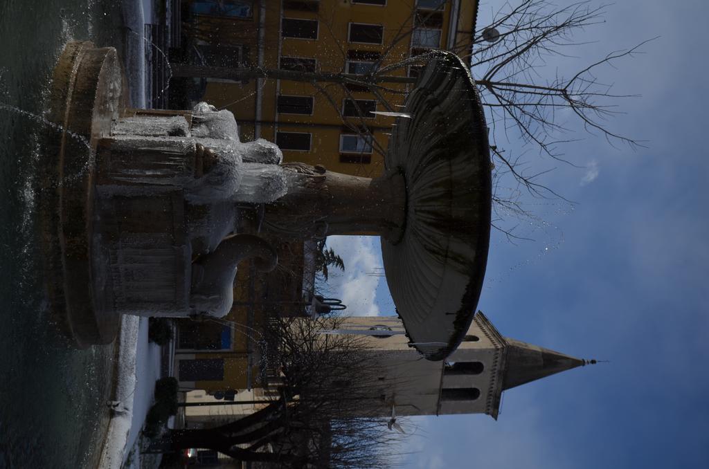 Hotel Clarici Spoleto Exterior photo