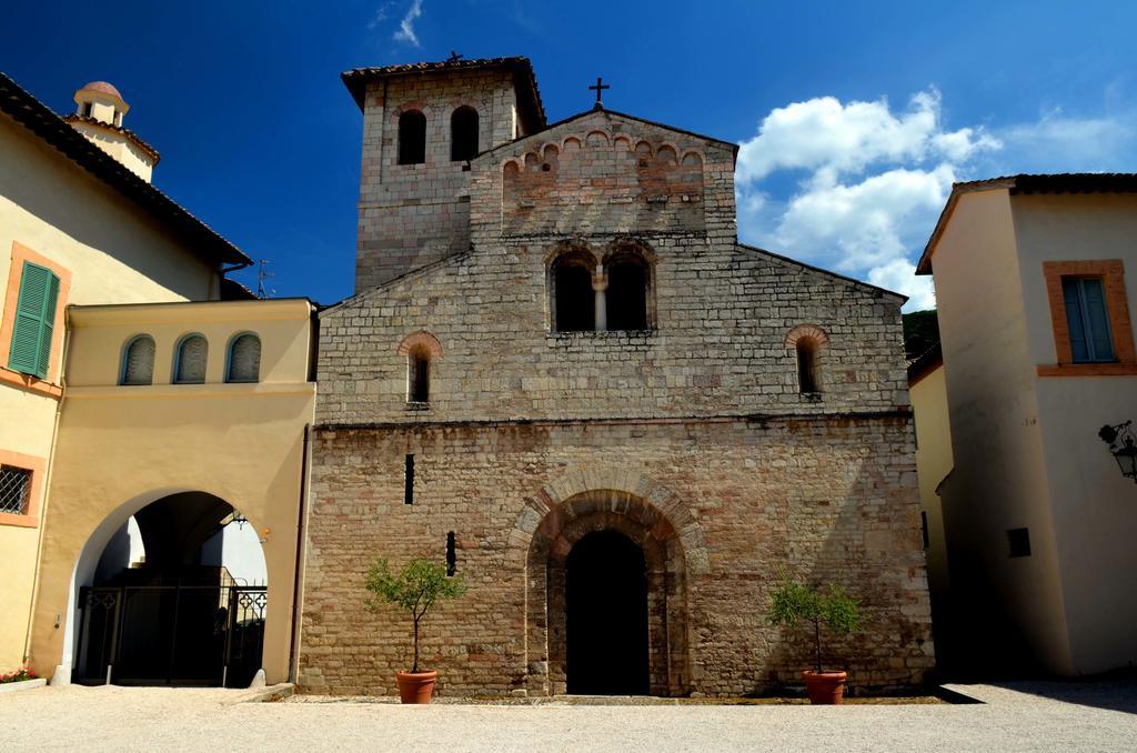 Hotel Clarici Spoleto Exterior photo